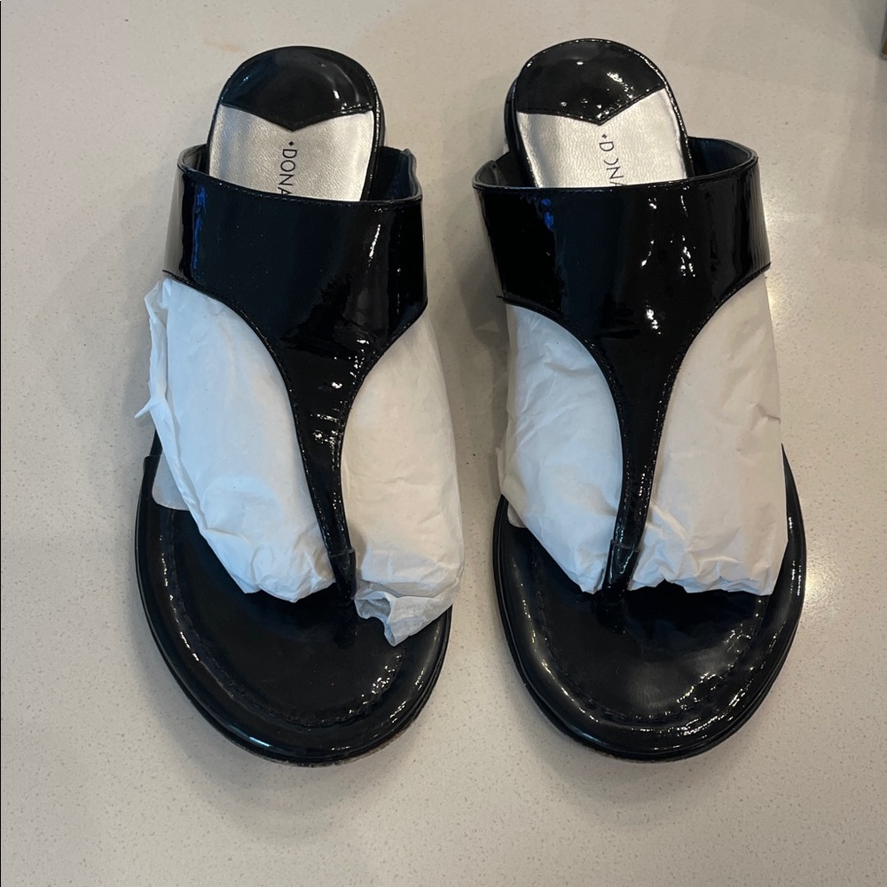 Women's Donald Pliner Black Sandals